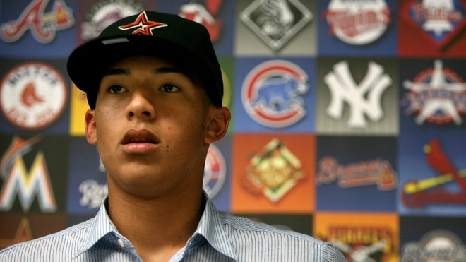 Carlos Correa Draft.jpg